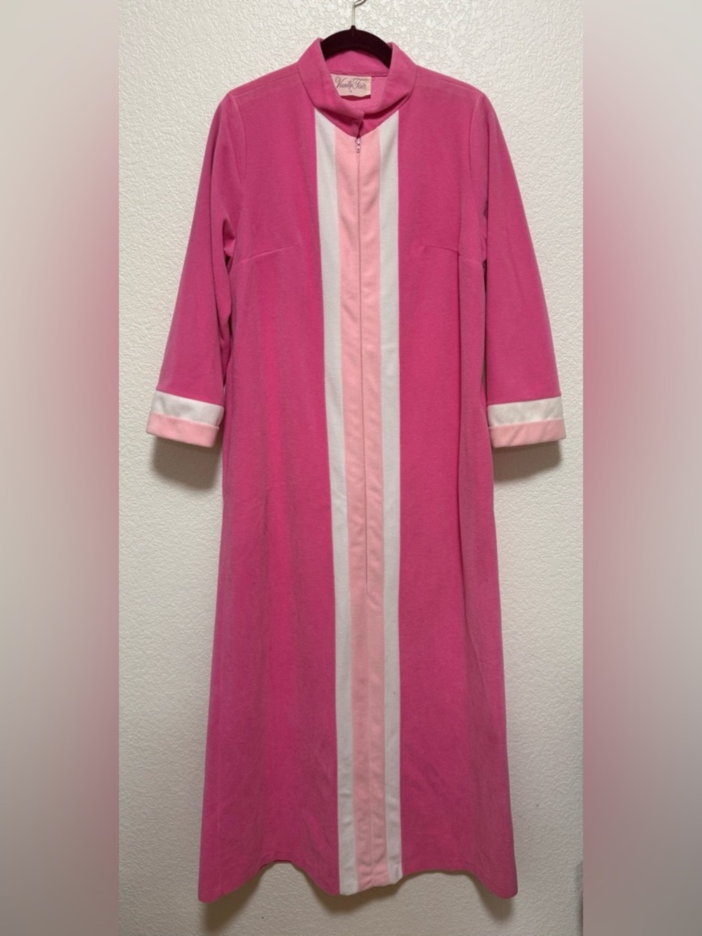 Vintage Vanity Fair Housecoat Zip Up Robe Loungewear Pink 12